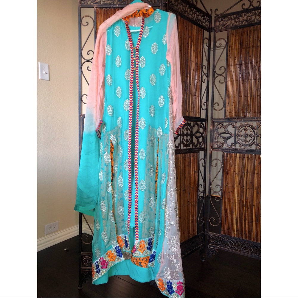 Pre loved, Anarkali 4 Piece Suit